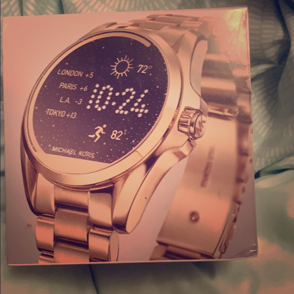 Beautiful watch for mother days